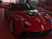 В Италии появился Ferrari F12berlinetta TRS