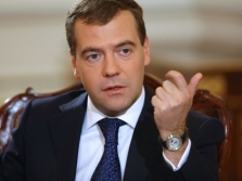 Медведев готовит реформу ОСАГО