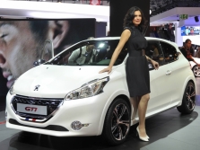 Peugeot 208GTi станет обладателем спецверсии
