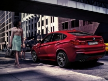 BMW X4 обзавелся ценами в рублях