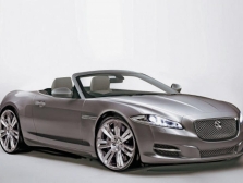 Jaguar XE рассекретят через месяц