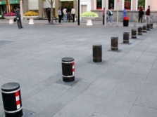 На столичных улицах скоро появятся антипарковочные самовыдвижные столбики