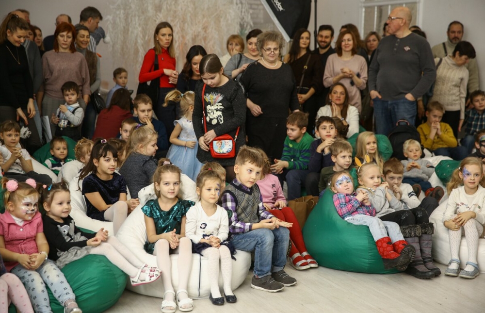 Новогодняя елка от АвтоСпецЦентр ŠKODA растопила горячие сердца юных поклонников чешского бренда