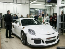 Что таится под капотом: в Порше Центр Таганка прошел открытых дверей сервиса Porsche Service Clinic
