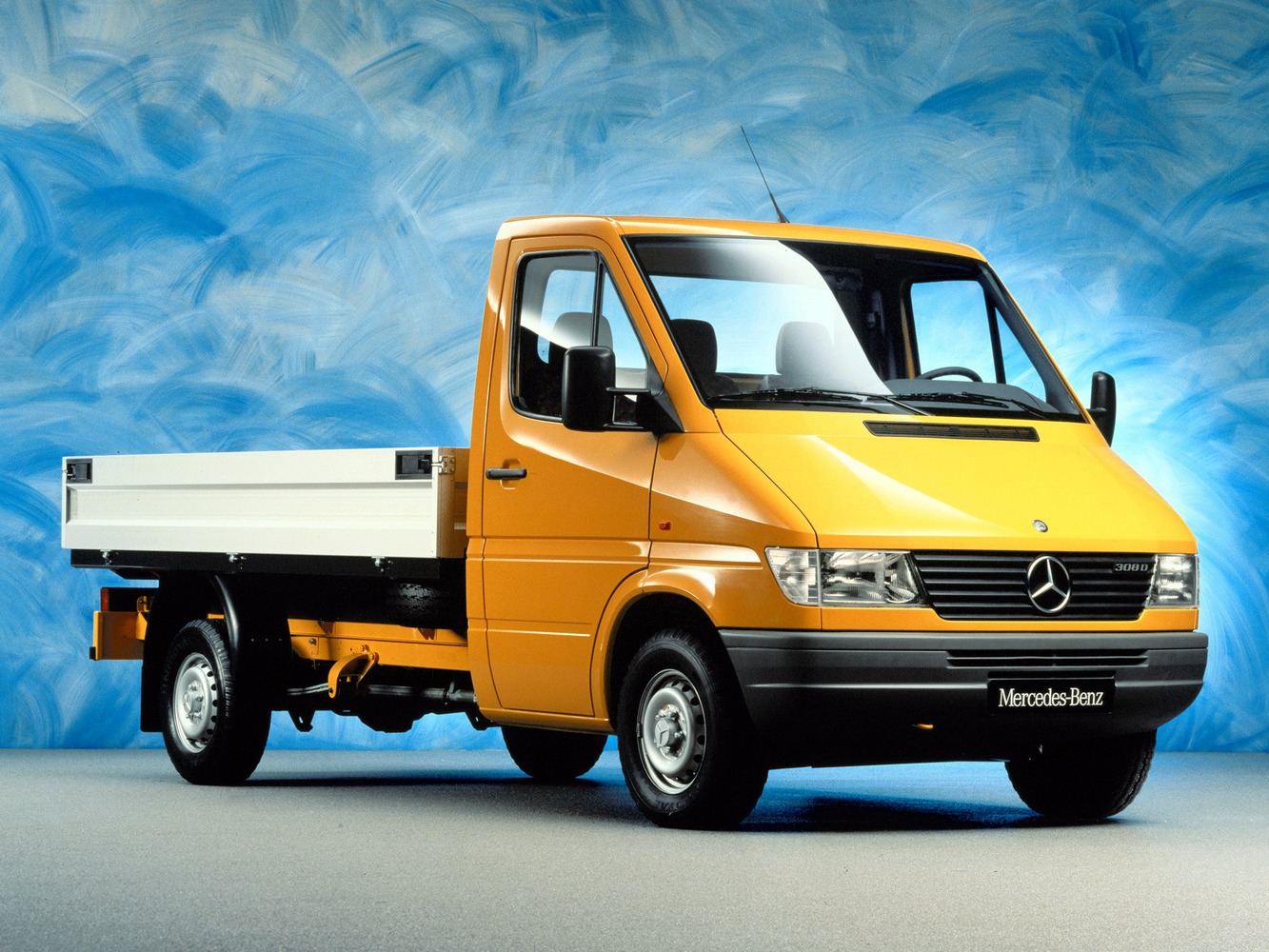 Mercedes Benz Sprinter 2000 фургон