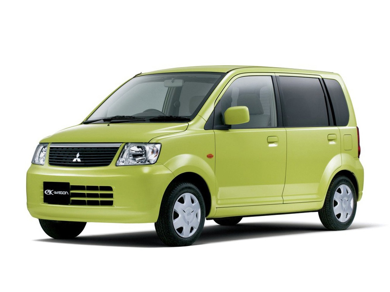 Митсубиси вагон. Mitsubishi Ek Wagon h81w. Mitsubishi Ek Wagon 2001-2005. Mitsubishi Ek Wagon 1 поколение. Mitsubishi Ek Sport/Wagon 2004.