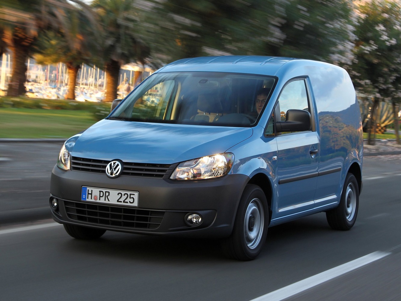 VW Caddy фургон 2015