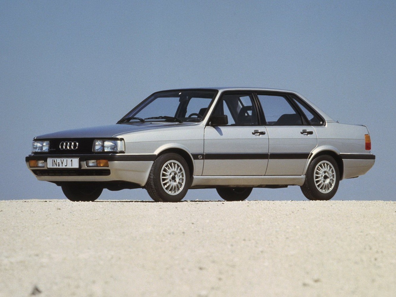 Audi 90